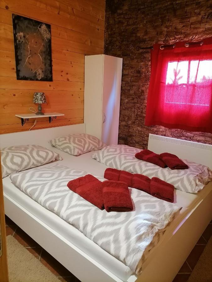 Apartma Suzy Pobegi Ngoại thất bức ảnh